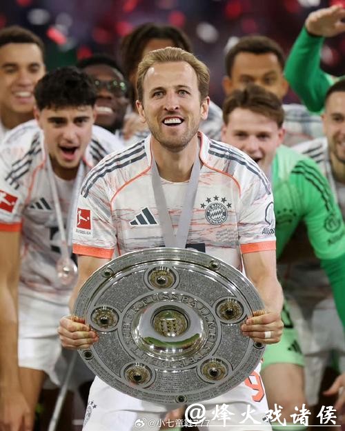 并不容易的“八连冠”之后 拜仁再向三冠王进发 并不容易的“八连冠”之后 拜仁再向三冠王进发