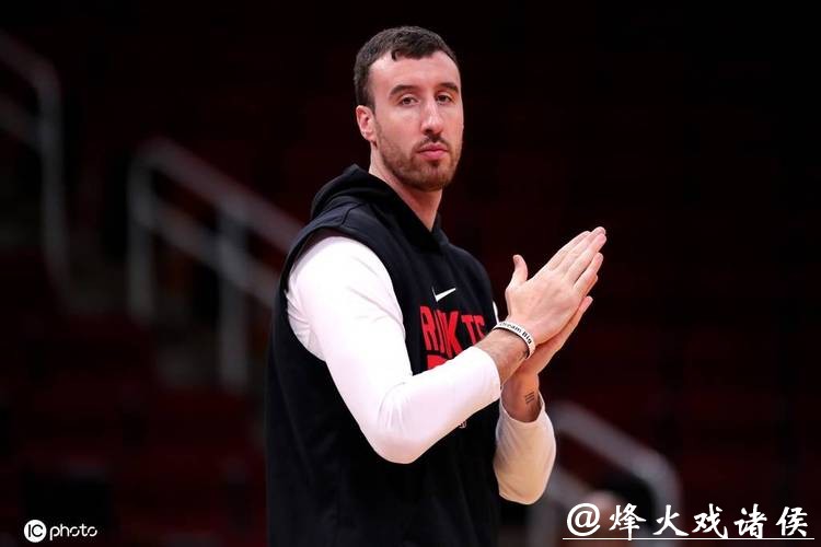 15年9号秀一年合同重返太阳 NBA生涯场均8.8分